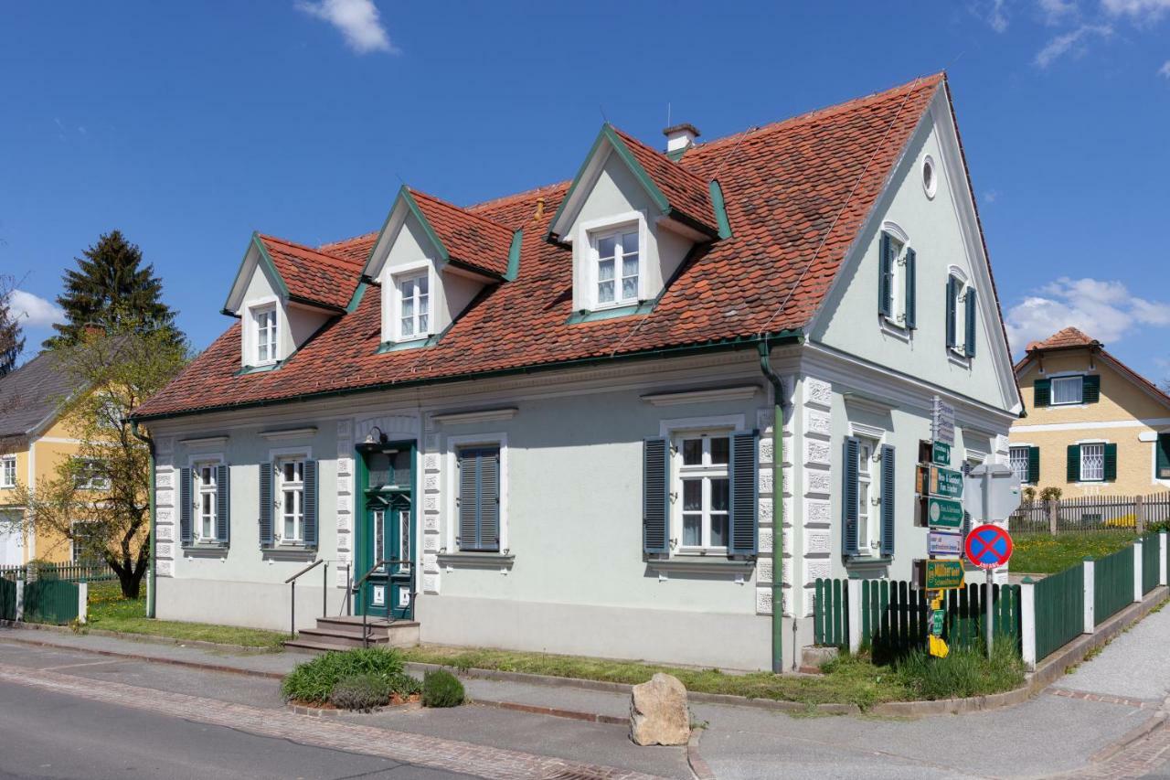 Hôtel Gasthof Siegfried Gruber à Hartmannsdorf Extérieur photo